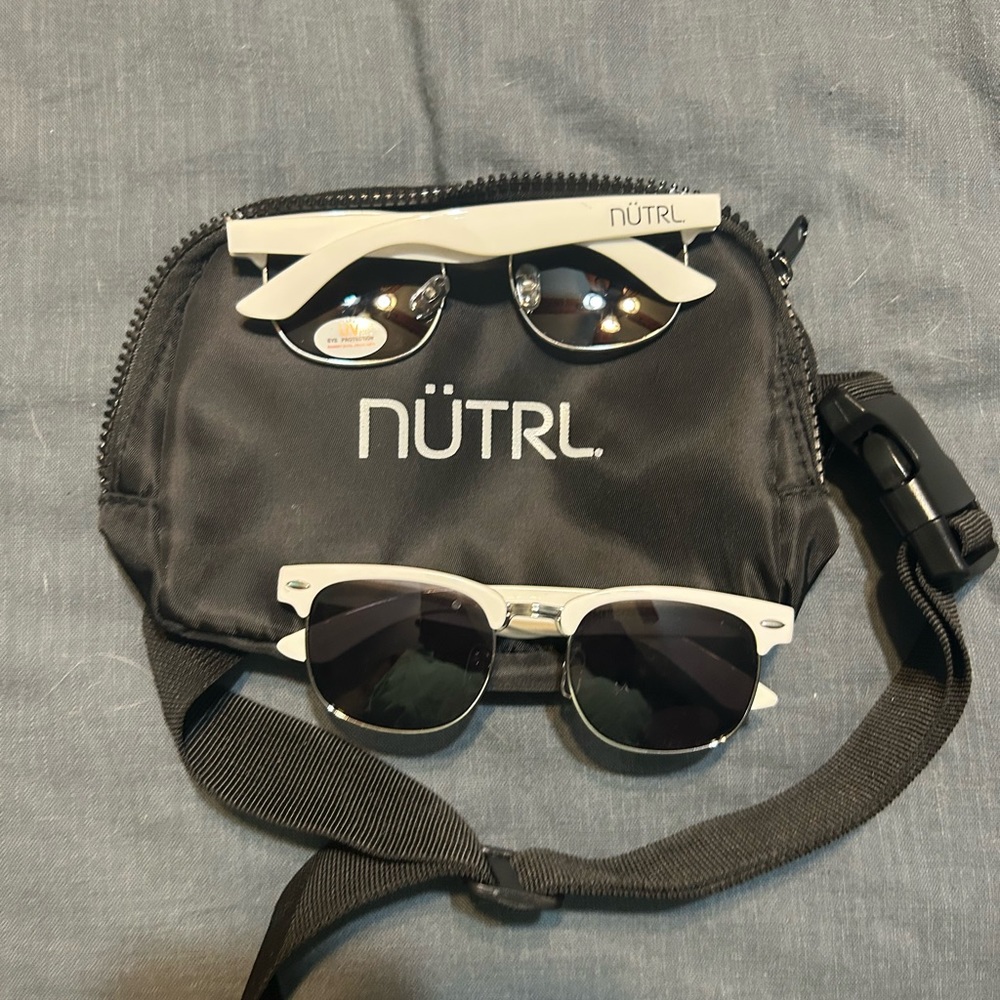 Nutrl Fanny and sunglasses bundle